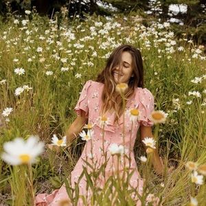 NWT Christy Dawn Daisy dress in Rose Bouquet- L